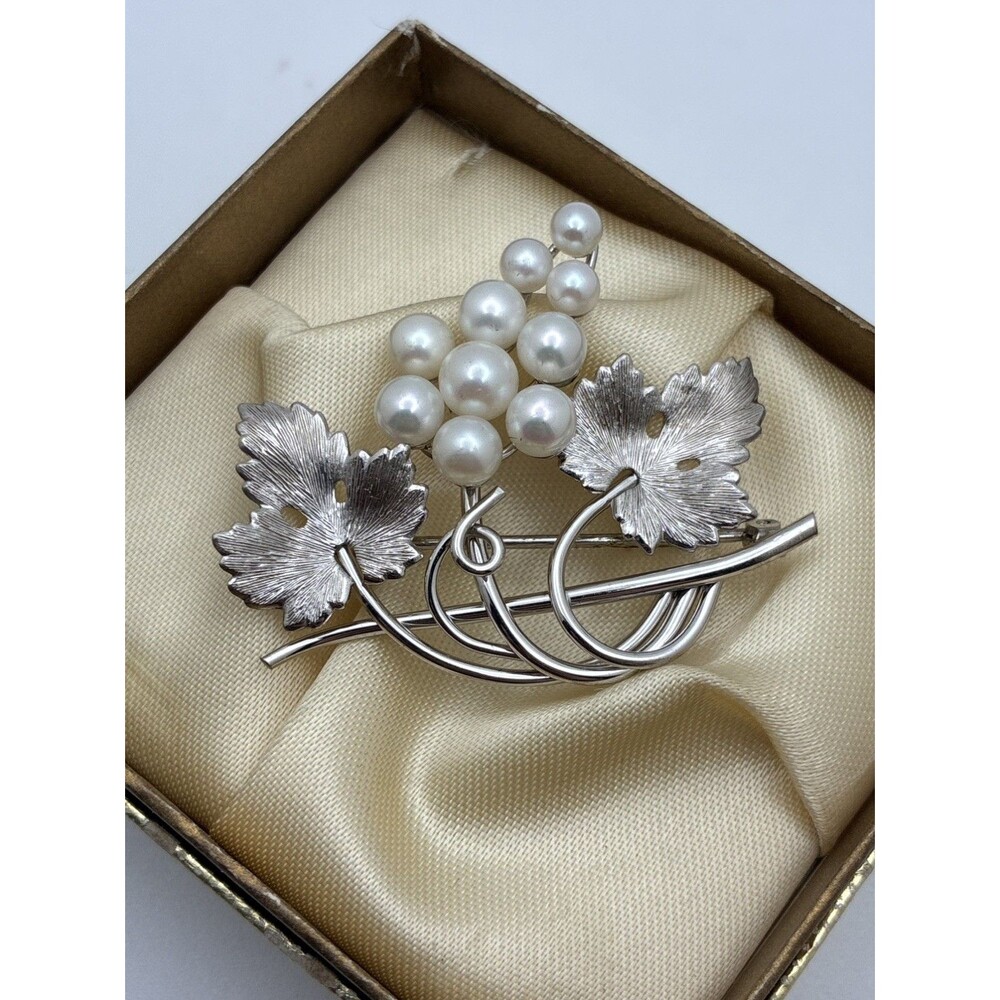 60s KREMENTZ SILVER CULTURED PEARL GRAPE CLUSTER BROOCH PIN VINTAGE